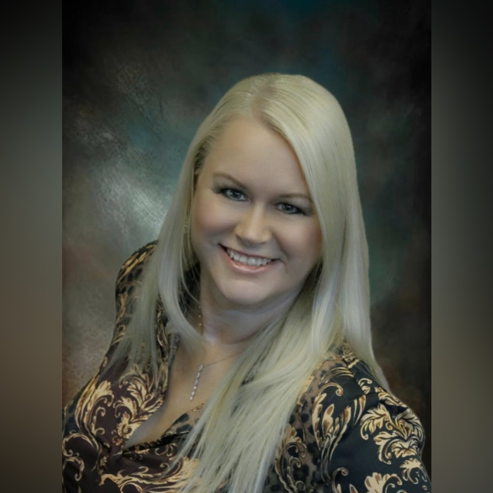 Meet your Posher, Wendy